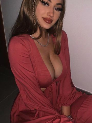 Алина